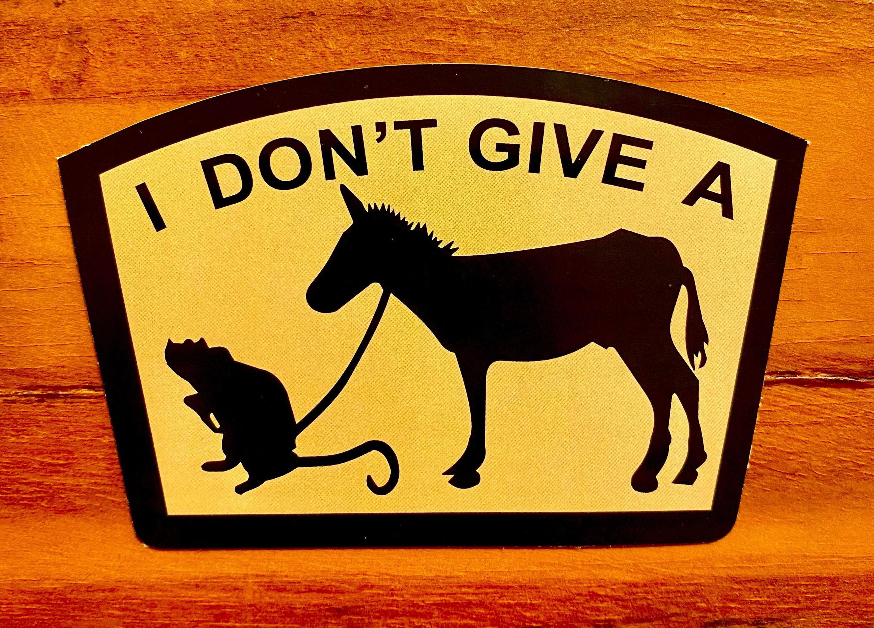 Autocollant Vitre "I Don't Give A Rat's A$$", Noir - Maple Creek Company - Neuf